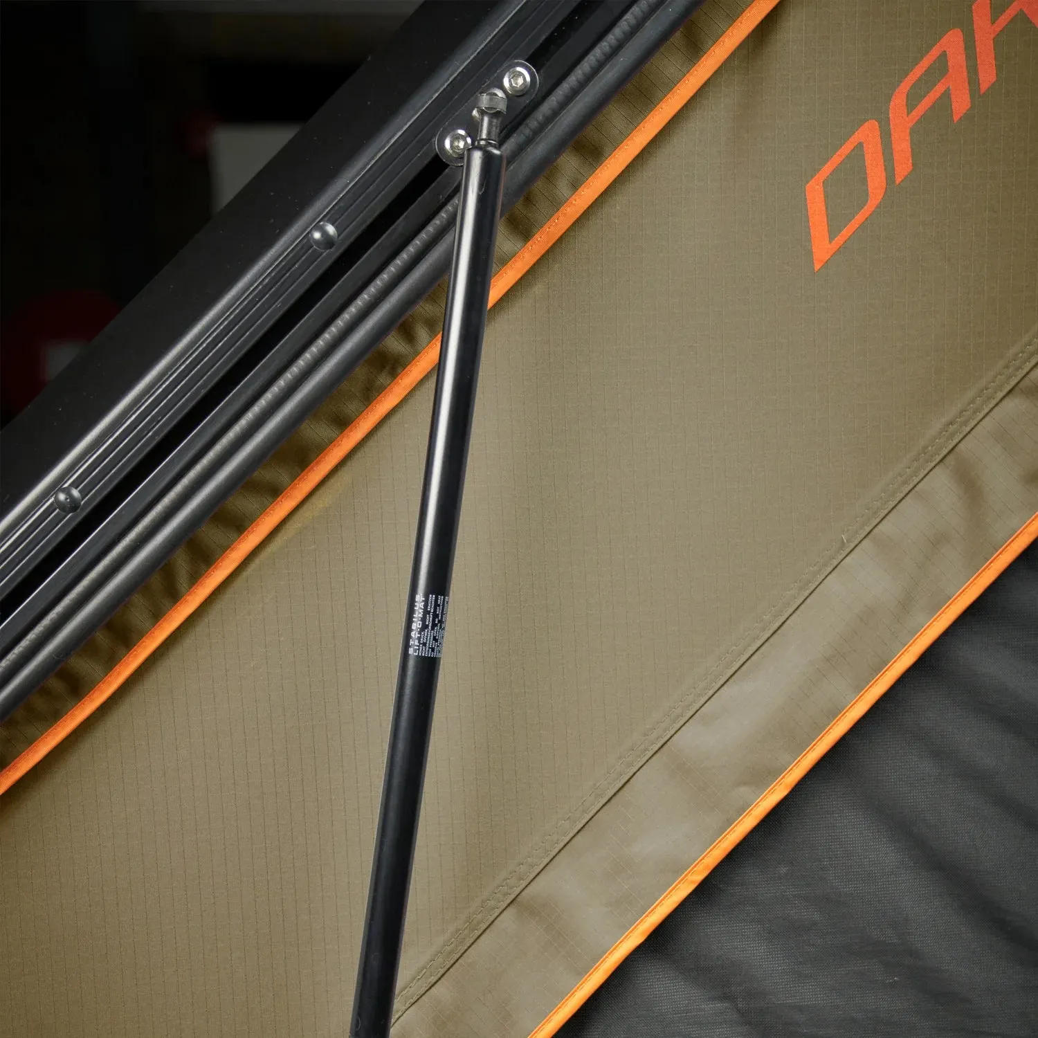 Ridgeback Hard Shell Roof Top Tent - Darche - T050801554T