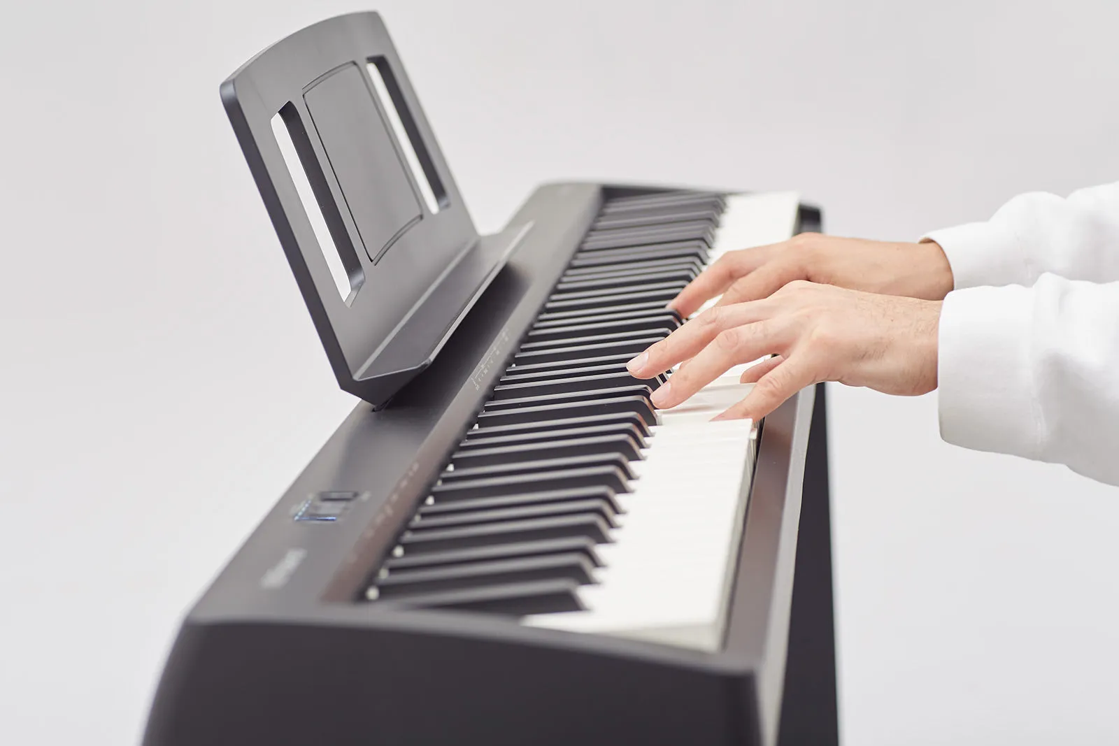 Roland FP-10 88-Key Digital Piano - Portable, Affordable, Weighted Action-Black